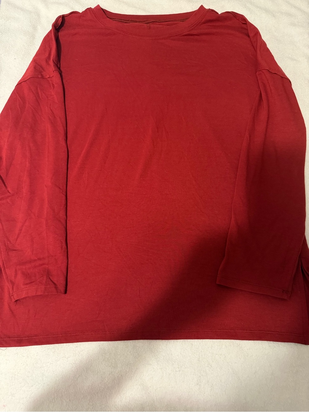 Amazon Essentials Women's Long-Sleeve Crewneck Tee - Red